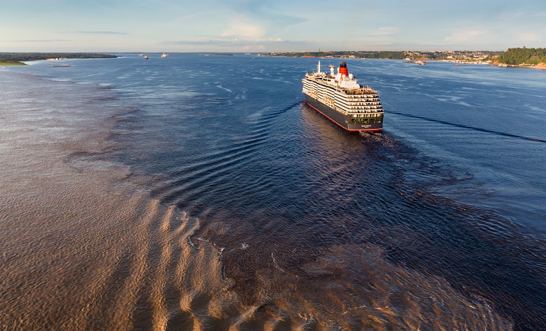 IMAGE SUPPLIED FREE FOR EDITORIAL USE ONLY. NO SALES. Cunards luxury cruise ship, Queen Victoria, makes her maiden voyage through the 'Meeting of Waters', and becomes the largest passenger ship to sail the Amazon, sailing between the dark Rio Negro and the pale Amazon River in Manaus, Brazil. Manaus marks the sixth out of 32 ports on Queen Victorias 41,000 nautical mile, 120-night World Voyage.  Picture date Wednesday 25th January, 2017. Picture by Christopher Ison. Contact +447544 044177 chris@christopherison.com