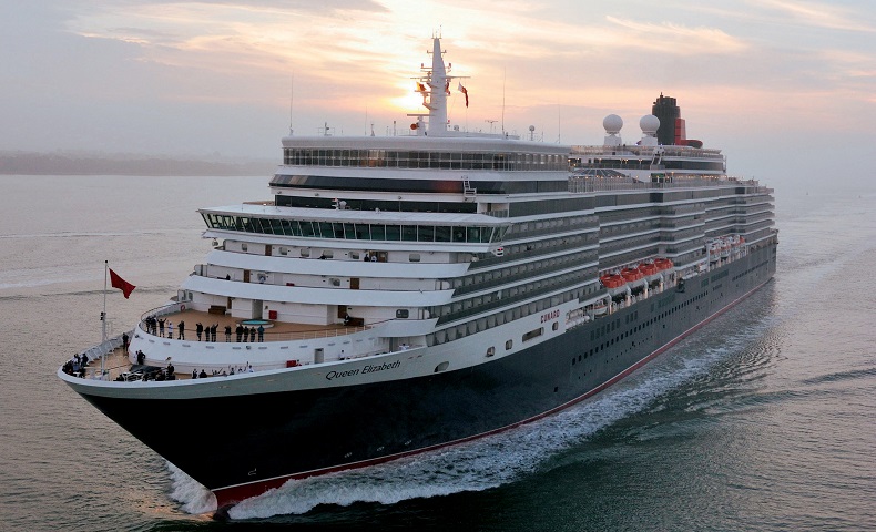 Cunard Queen Elizabeth. Arrival in Port of Southampton 8th October 2010