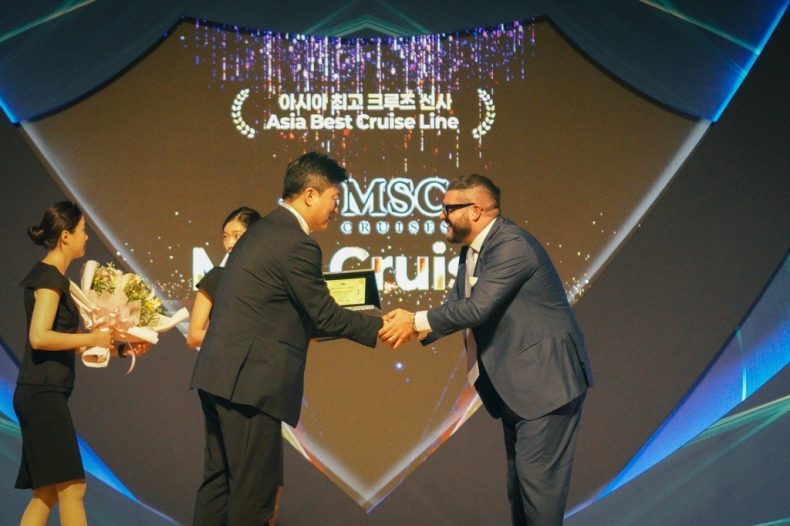 Asia Cruise Forum Jeju Award Receiving 2